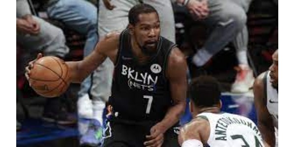 Scottie Pippen dit que Durant n'est pas aussi bon que James Scottie Pippen dit que Durant n'est pas aussi bon que James